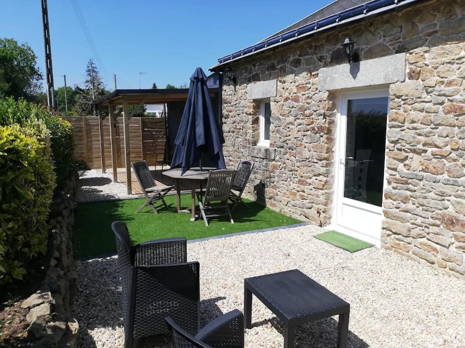 Holiday home Kerguil-edouard Charmante Longere En Pierres Refaite A Neuf *